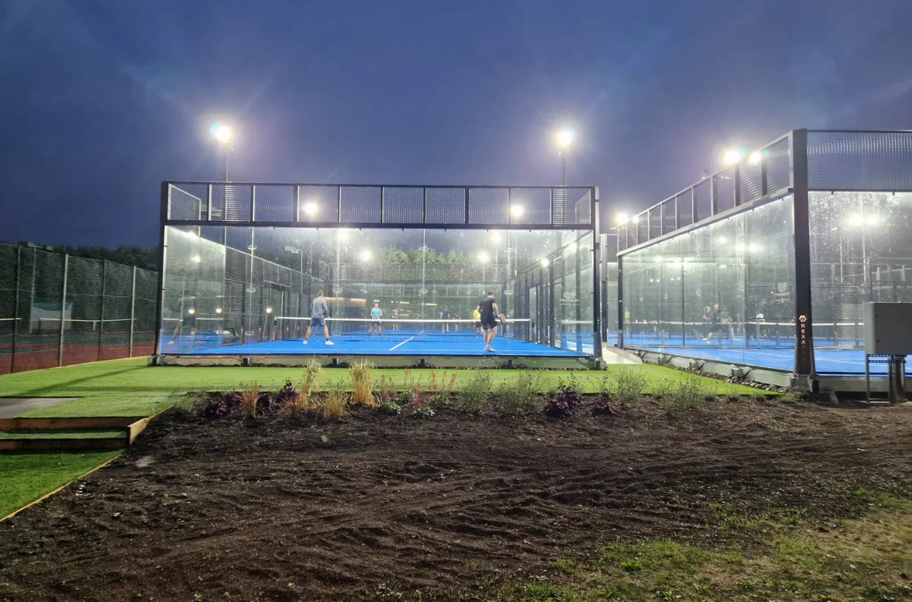 Hot-Selling LDK Panoramic Padel Court: Roofed Design & Pro-Grade, Suitable for Both Training and Competition