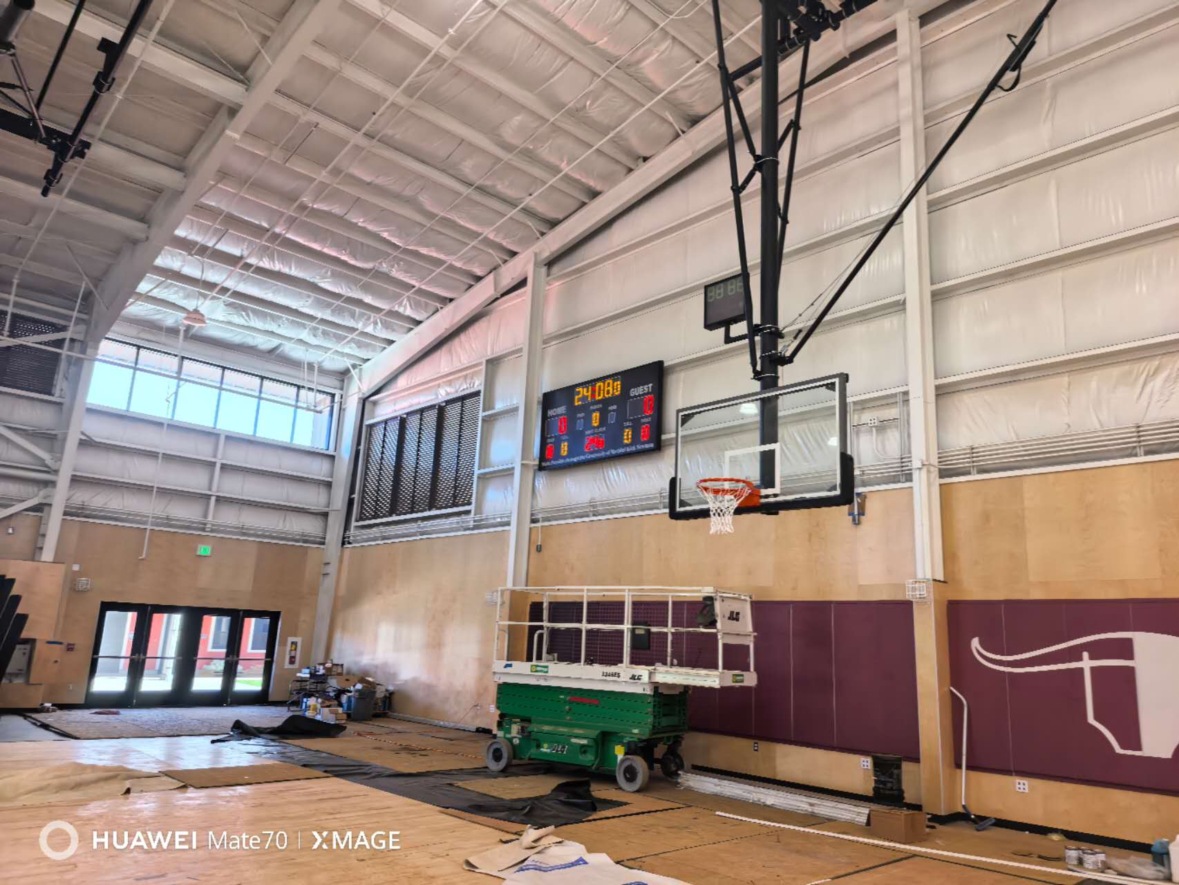 Wholesale Electrically Movable Manual Ceiling - Mounted Basketball Backboard Stand Featuring Tempered Glass Rim and Foldable Design