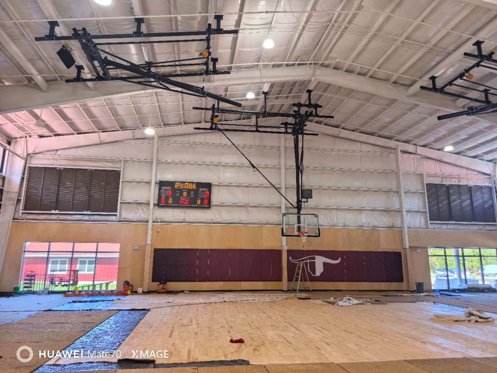 Electrically Movable Manual Ceiling-Mounted Basketball Backboard Stand With Tempered Glass Rim Foldable Basketball Hoop for Sale